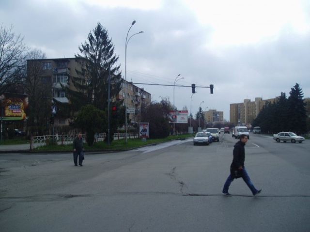 Сітілайт 1.2x1.8,  м. Ужгород, проспект Свободи - Швабська, в сторону жд, автовакзалу
