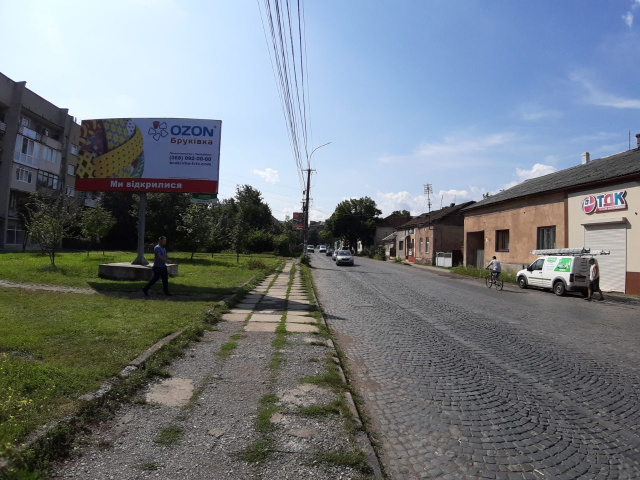 Щит 6x3,  м. Свалява, вул. Головна навпроти Максібуд