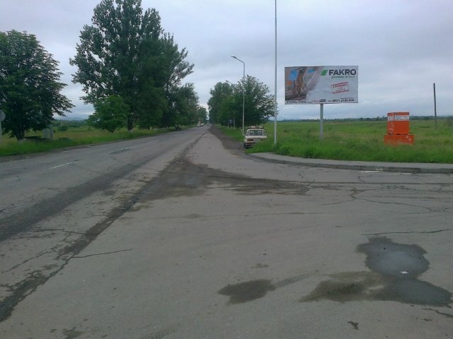 Щит 6x3,  Тячів вул.Армійська виїзд в сторону м.Ужгород траса Рогатин-Мукачево, біля АЗС "ОККО"