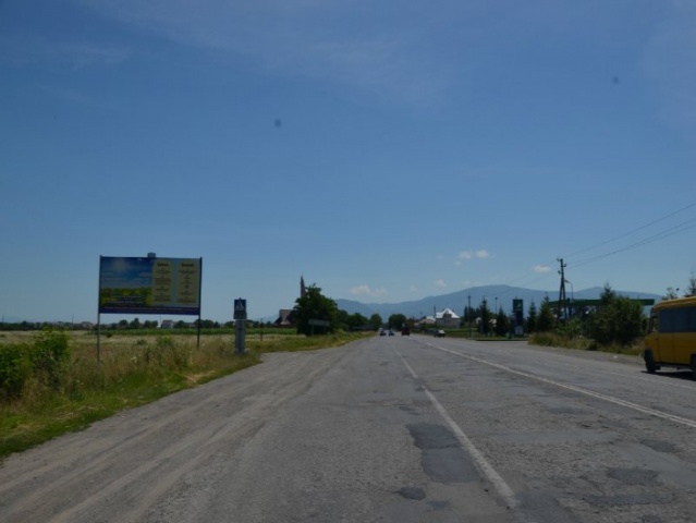 Щит 6x3, смт.Буштино вїзд в селище в сторону м.Тячів зі сторони м.Ужгород траса Мукачево-Рогатин Щит 6x3, смт.Буштино вїзд в селище в сторону м.Тячів зі сторони м.Ужгород траса Мукачево-Рогатин