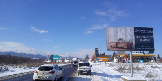 Щит 6x3,  м. Тячів вул.Незалежності, АЗС БРСМ