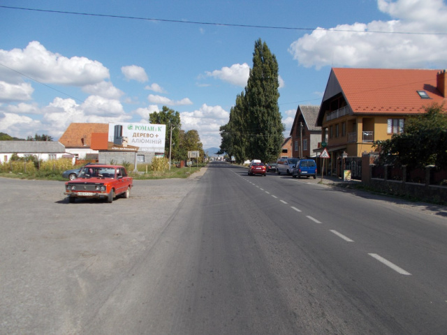 Щит 6x3,  с.Сільце в сторону м. Хуст, вул. Головна вїзд