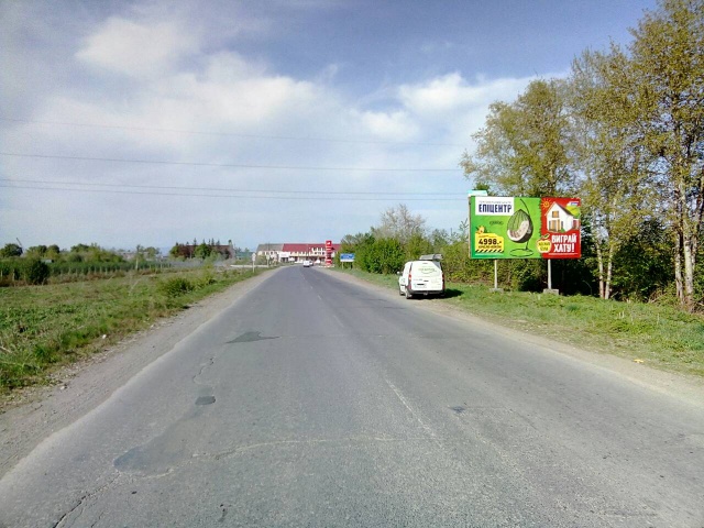 Щит 6x3,  м.Хуст, вул. Івана Франку, вїзд в місто,  зі сторони с.Велятино
