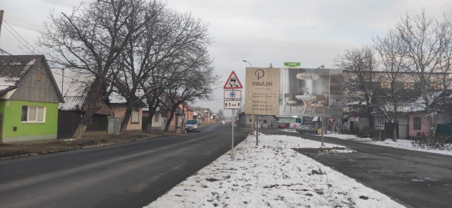 Щит 6x3,  м. Тячів вул.Незалежності,128, виїзд з міста в сторону м.Рахів, (вулканізація,АЗС WOG.), траса Рогатин-Мукачево