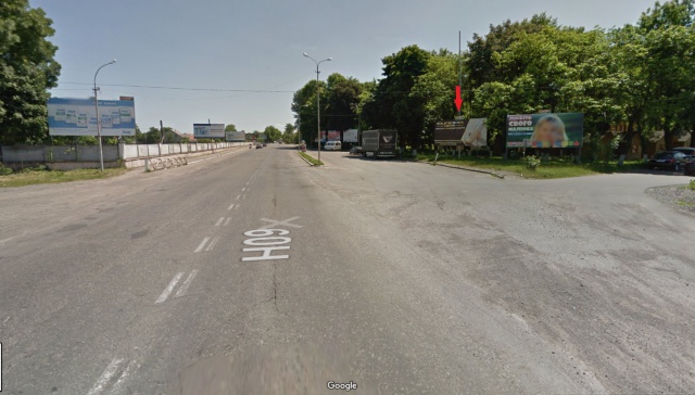 Щит 6x3,  м. Тячів вул.Червоноармійська, вїзд 150м.стадіон, ресторани, аква парк, азс в сторону м. Рахів